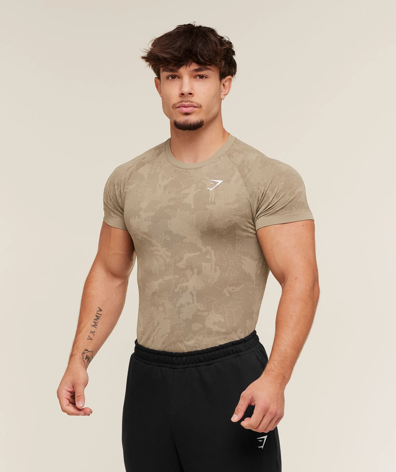 Geo Seamless T-shirt (Brown) vista 2