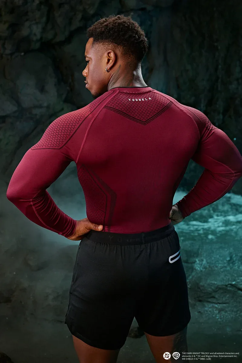 Batman Compression Longsleeve (Burgundy) vista 3